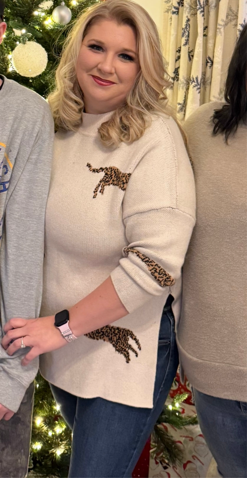 🐆 leopard side slit sweater