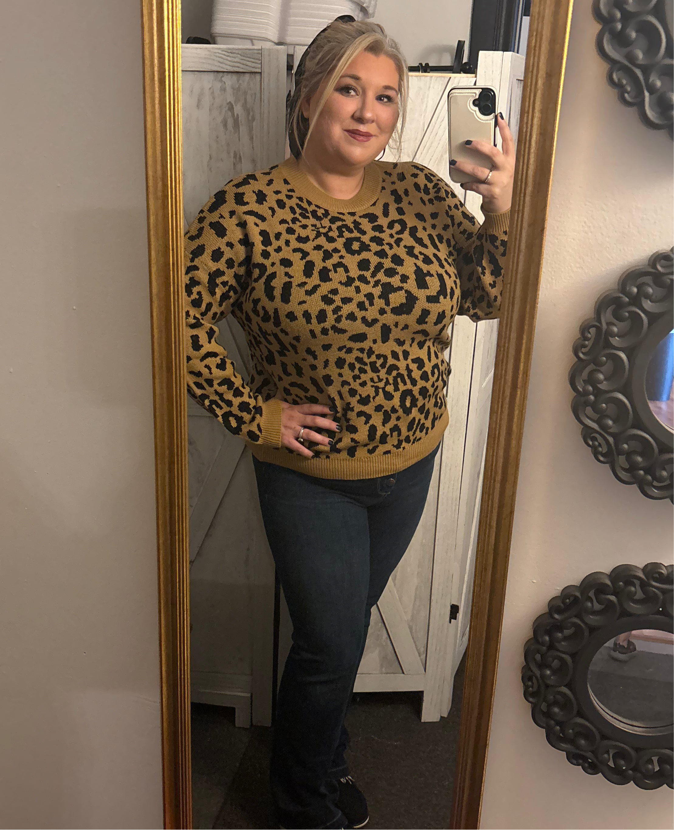 Julia leopard sweater