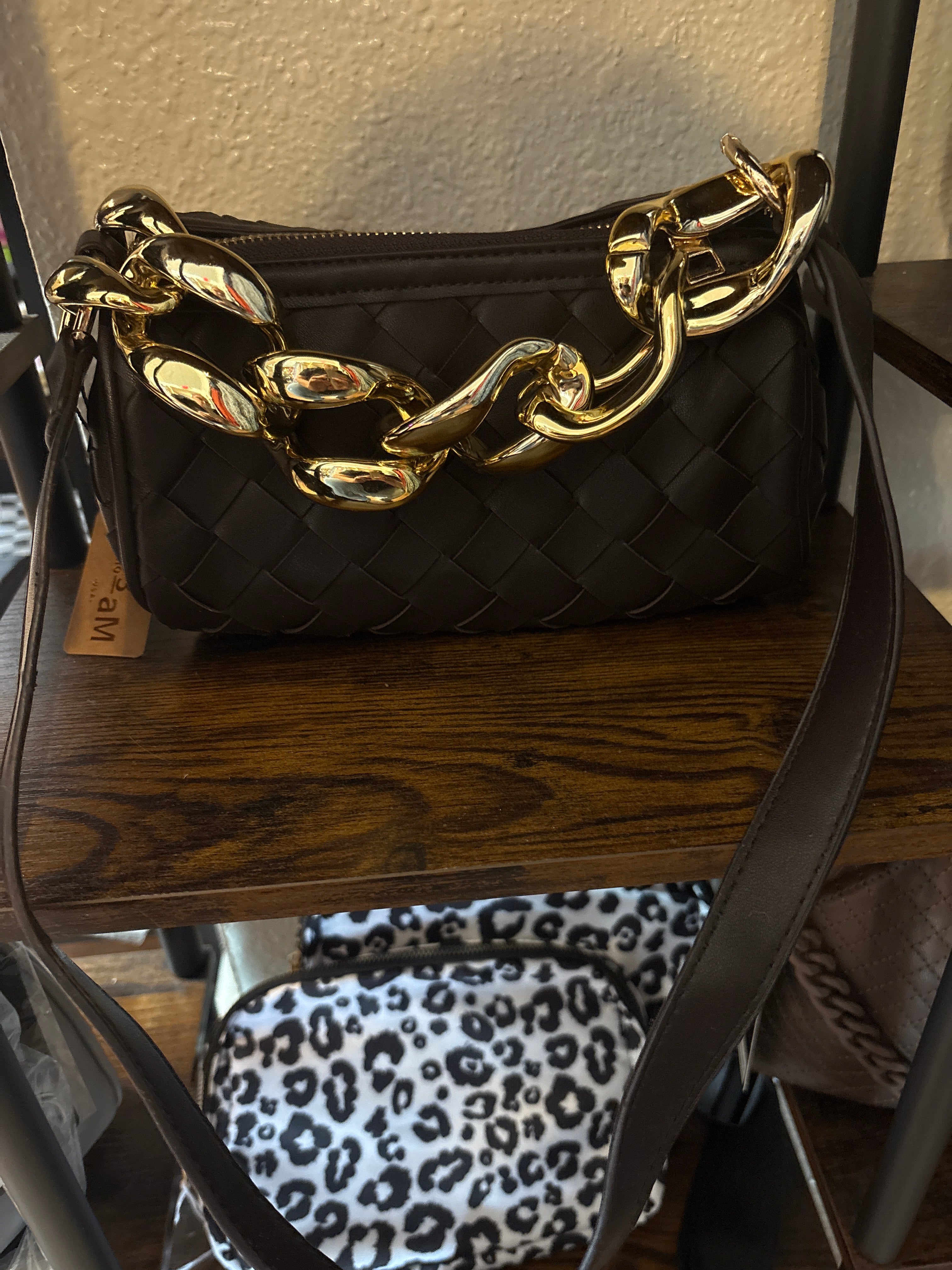 Woven chunky gold chain purse
