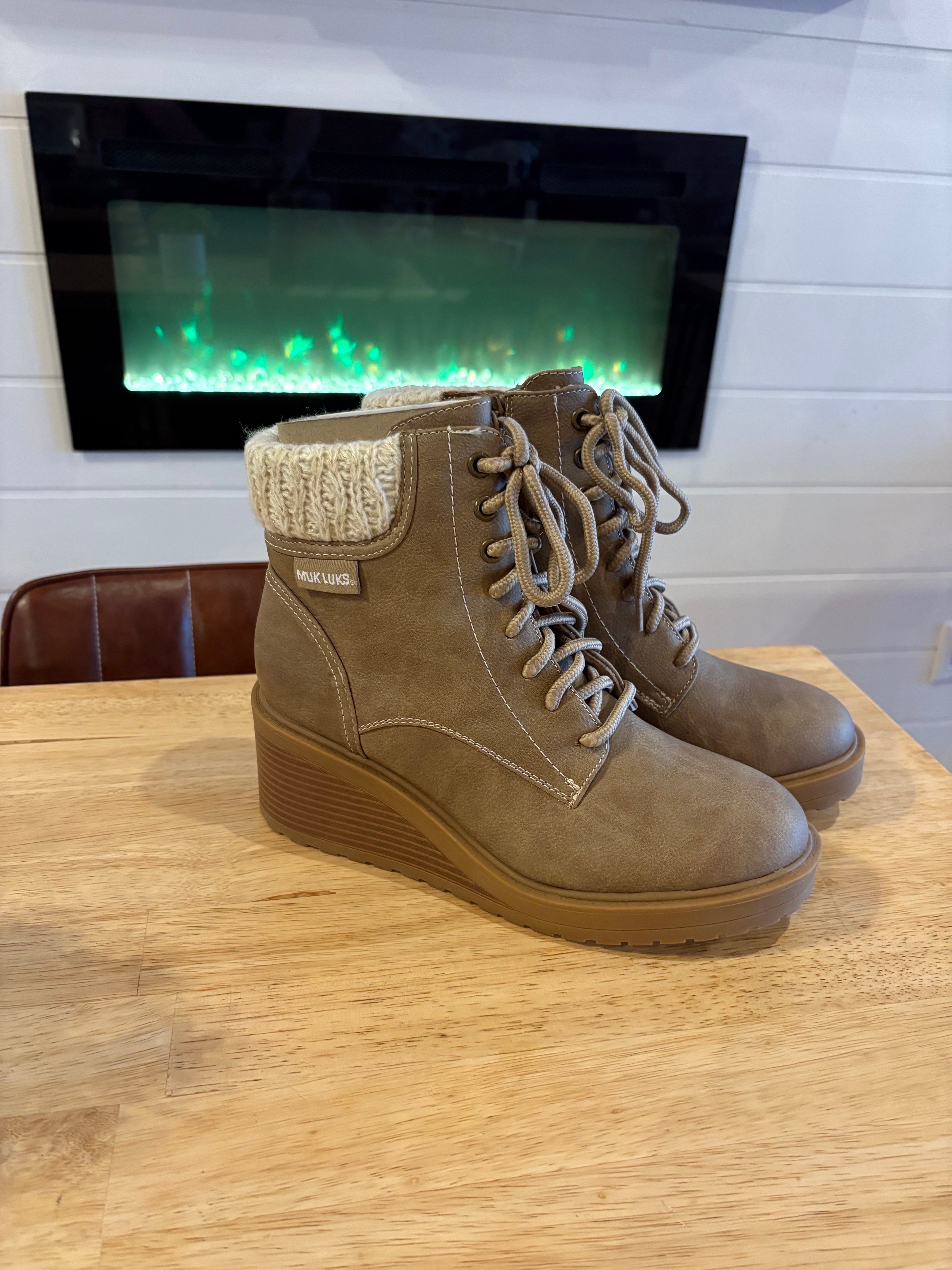 Winter dream boots