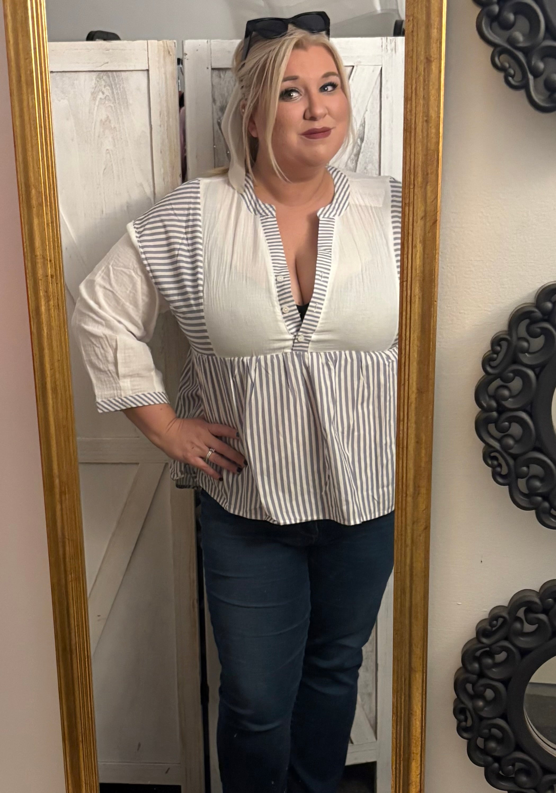 Leslie color block top