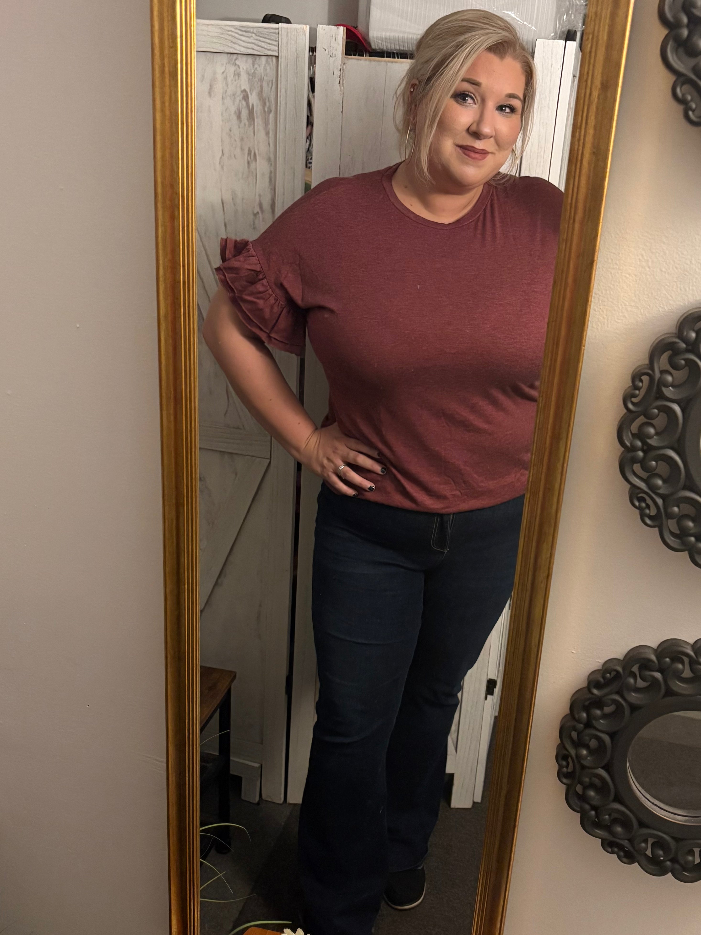 Ruffle sleeve susie top